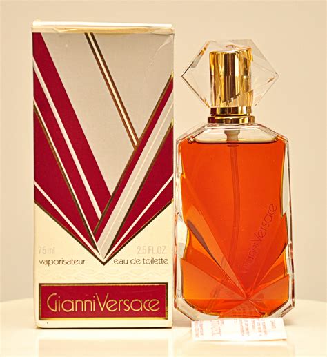 versace signature perfume discontinued|gianni versace last fragrance.